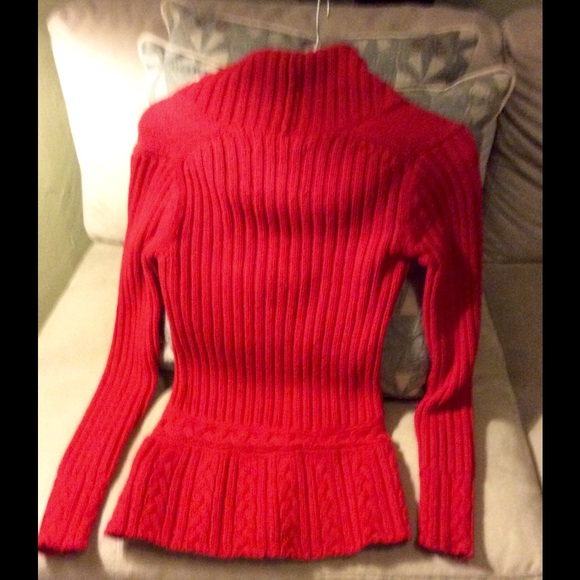 Old Navy Sweater - Picture 2 of 4