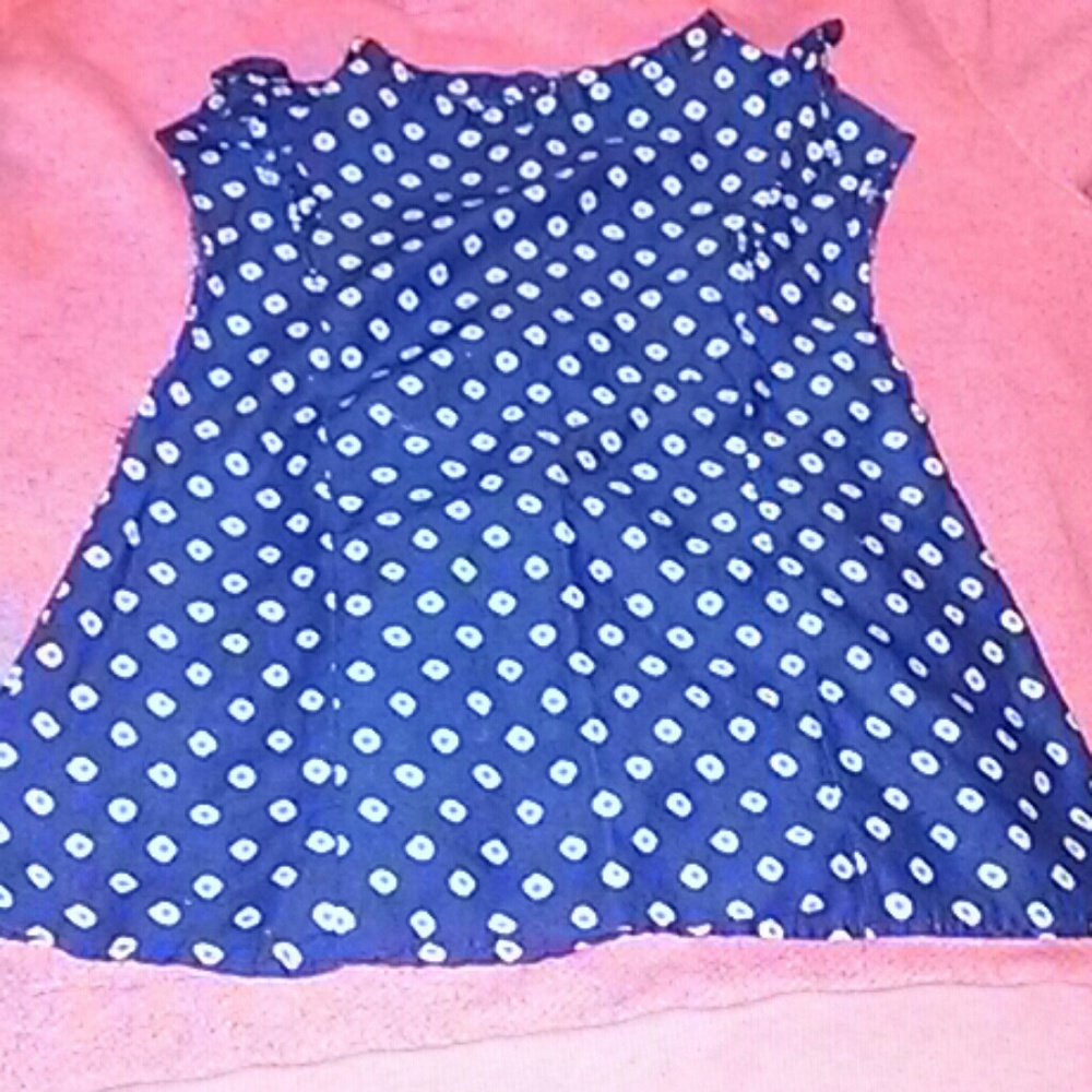3T Blue & white floral sleeveless  blouse