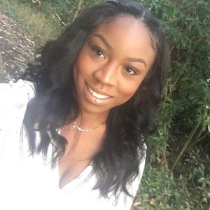 Meet your Posher, Jade