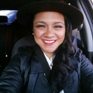 Meet your Posher, Vanessa