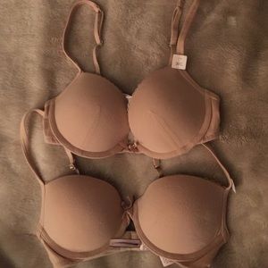 🚫Sold❌La senza bra bundle of two🚫SOLD🚫