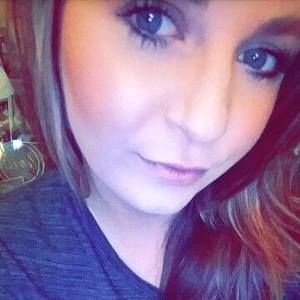 Meet your Posher, Cassandra