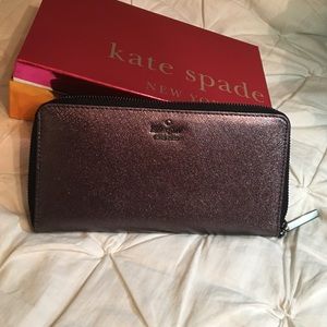 Kate spade Cameron street metallic Lacey wallet
