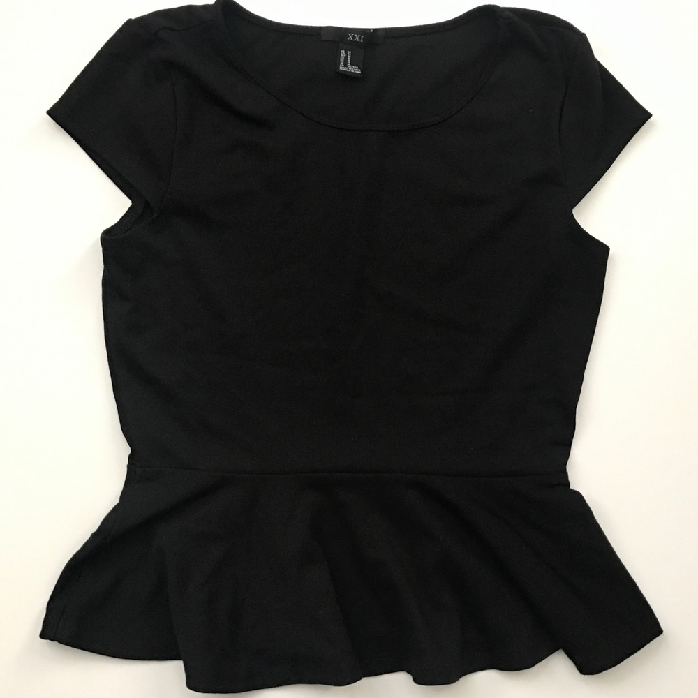 CUTE Black peplum top