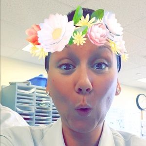 Meet your Posher, Nicole