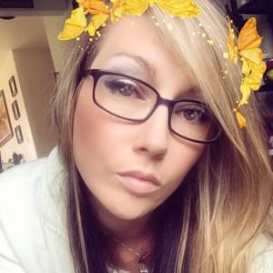 Meet your Posher, Nikki