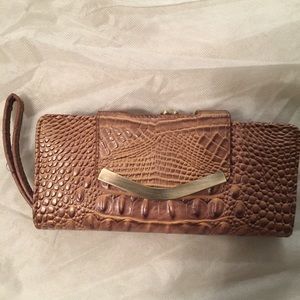 Allan Edward Wallet