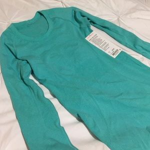 Lululemon Swiftly Tech LS Crew
