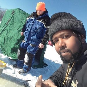 Meet your Posher, Justin