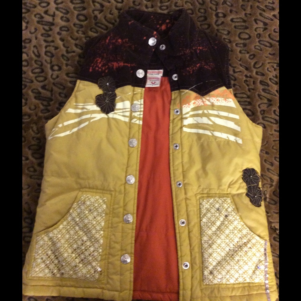 True Religion vest Size-L
