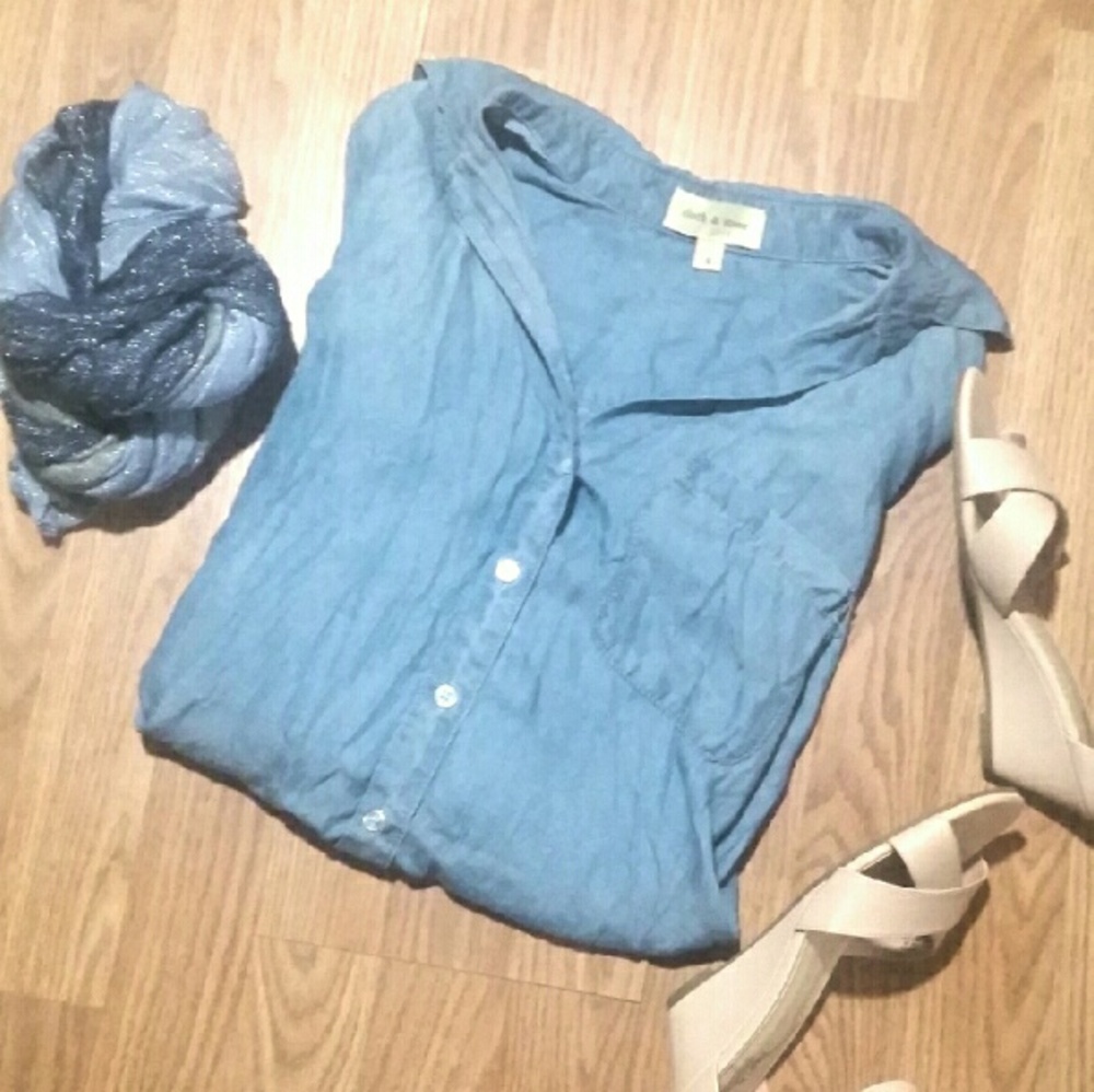 Cloth & Stone Chambray Denim Shirt