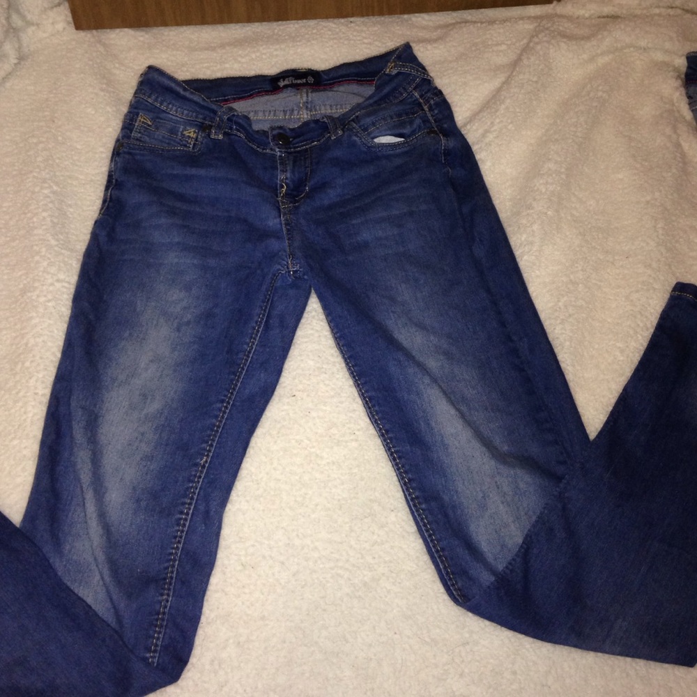 Wallflower skinny jeans