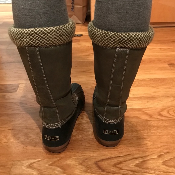 SOLD--Stylish Esprit rain boots in olive green - Picture 3 of 4