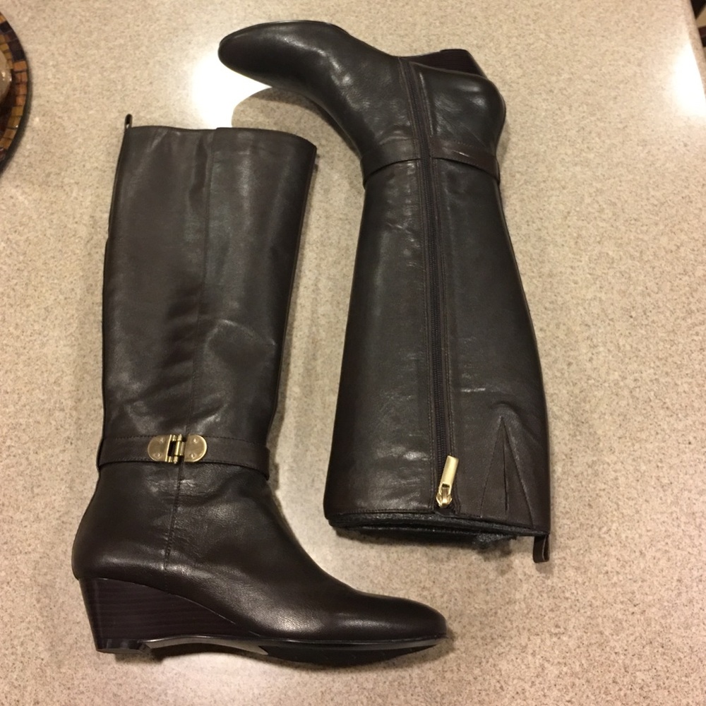 Dark brown leather boots