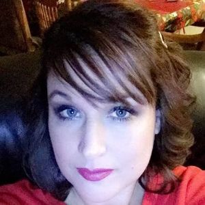 Meet your Posher, Connie