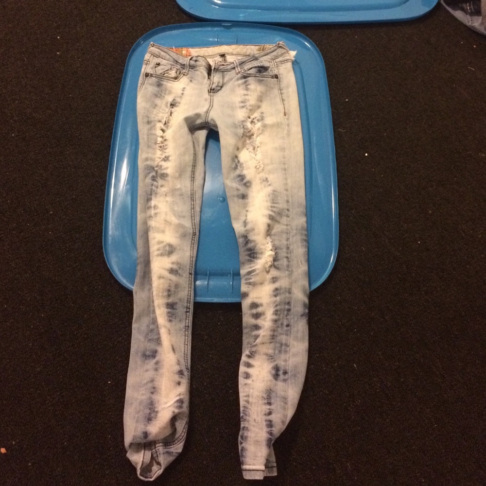 Skinny jeans