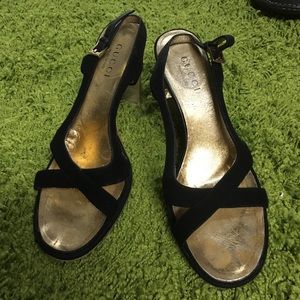 Gucci strappy velvet heels size 9b