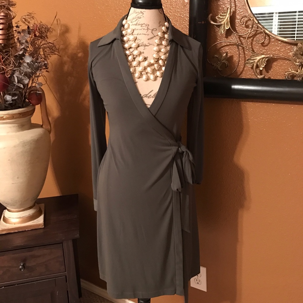 Calvin Klein Wrap Dress - Size 6