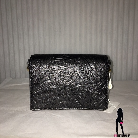 Black Leather Cross Body Handbag - Picture 3 of 6