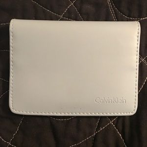 🎉NWOT🎉 Calvin Klein Wallet