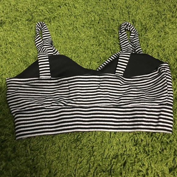 Gypsy warrior crop top size small - Picture 3 of 3