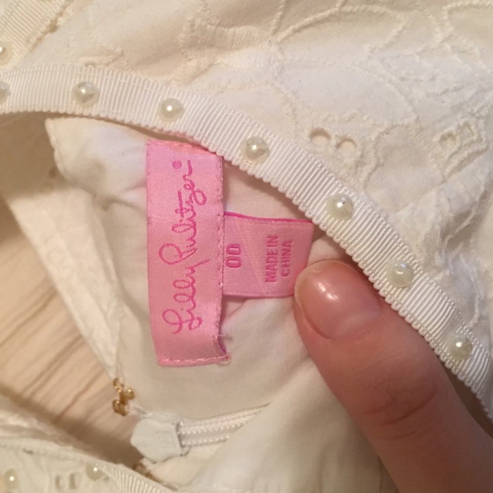 White Lilly Pulitzer dress! - Picture 3 of 3