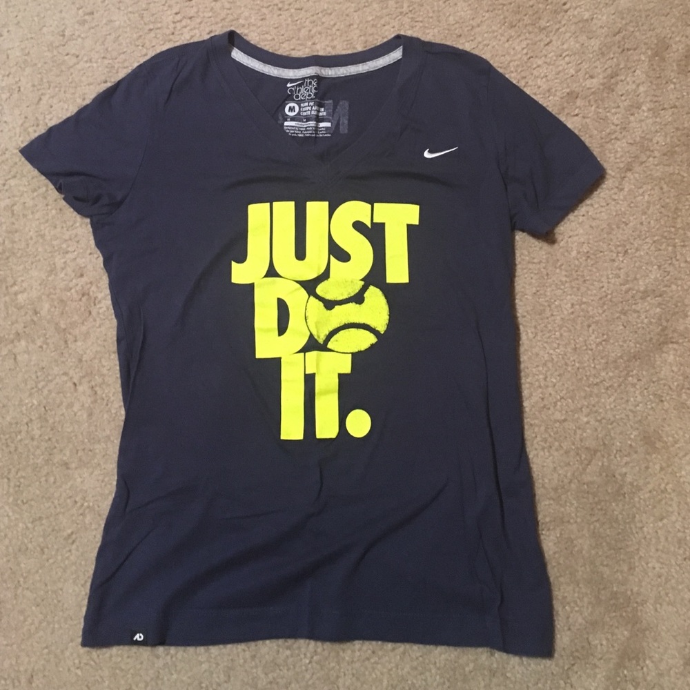Nike Tennis Tee