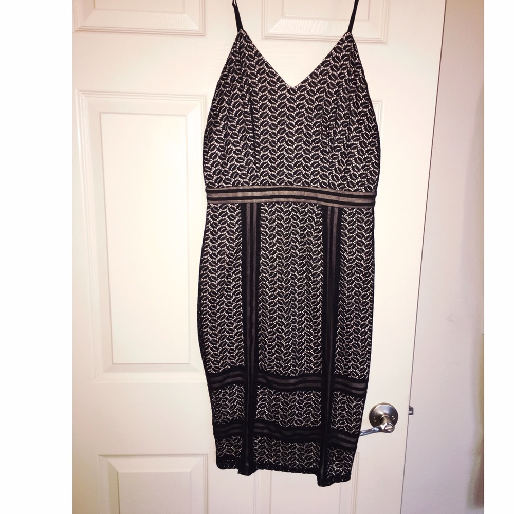 Night out knee length classy form fitting dress