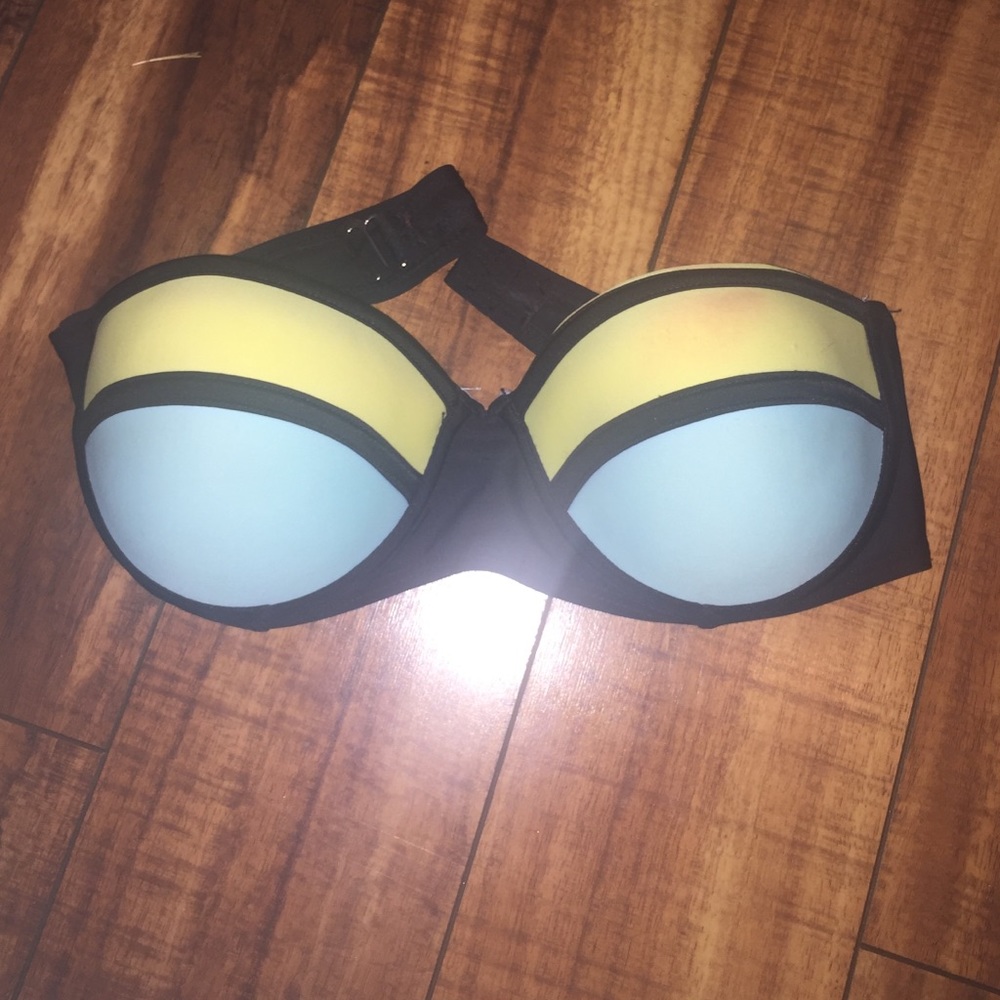 Bathing suit
