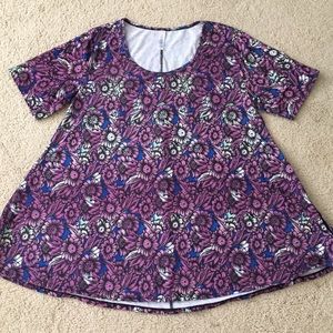 Used LuLaRoe Perfect Tee