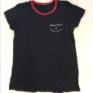 brandy melville | t-shirt | one size