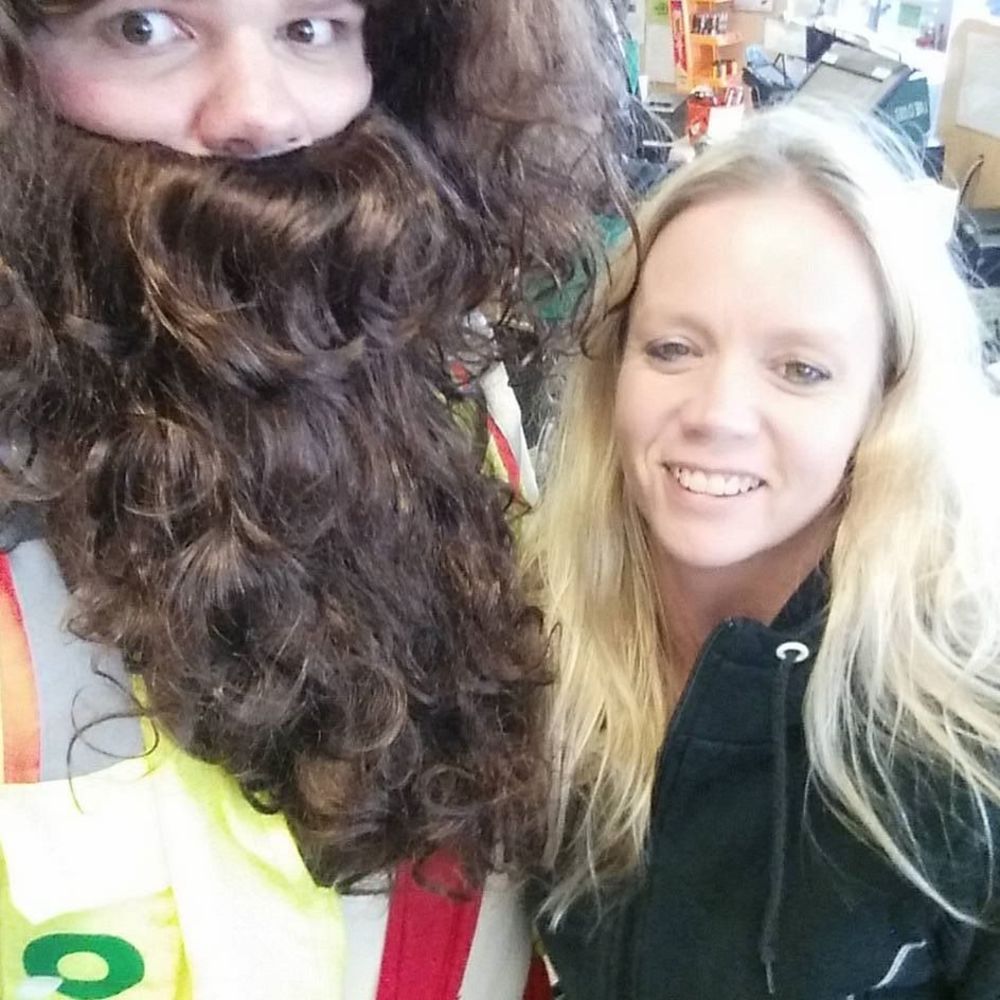 Meet your Posher, Corinne