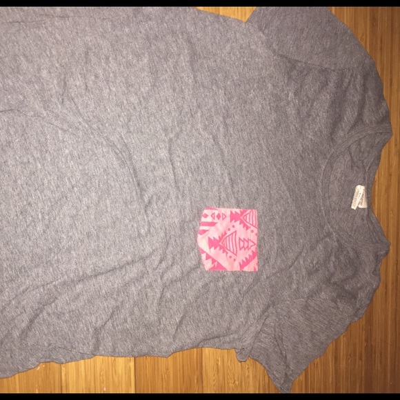 Victoria's Secret PINK Tee - Picture 3 of 3