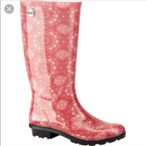 UGG pink rain boot