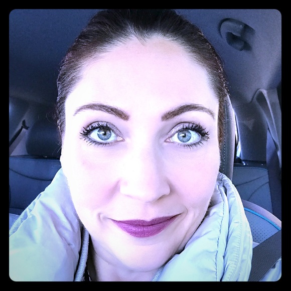 ❤ Meet your Posher ❤ - Picture 2 of 7