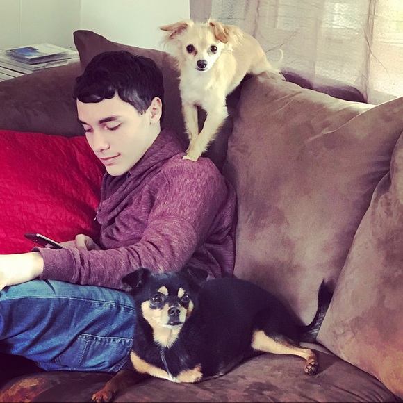 ❤ Meet your Posher ❤ - Picture 7 of 7