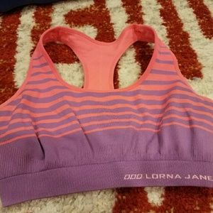 Lorna jane seamless sports bra, small