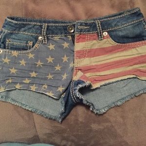 American flag design blue jean shorts