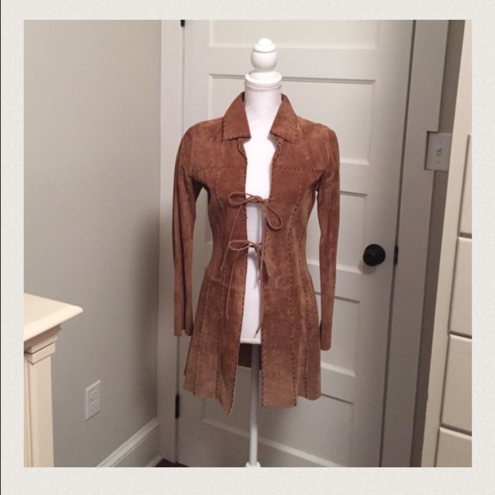 Small leather jacket!! Gorgeous!!!