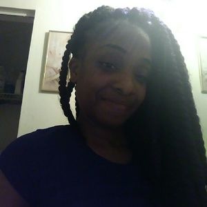 Meet your Posher, Brianna