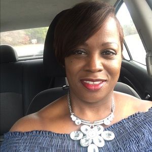 Meet your Posher, Anita