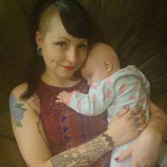 Meet your Posher, Dominika - Picture 1 of 1