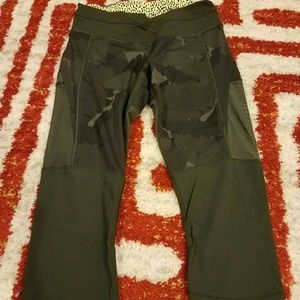 Lululemon mesh crops in camo, size 4