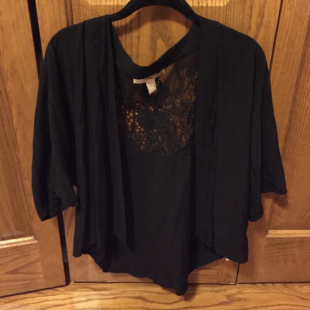 Black half sleeve cardigan