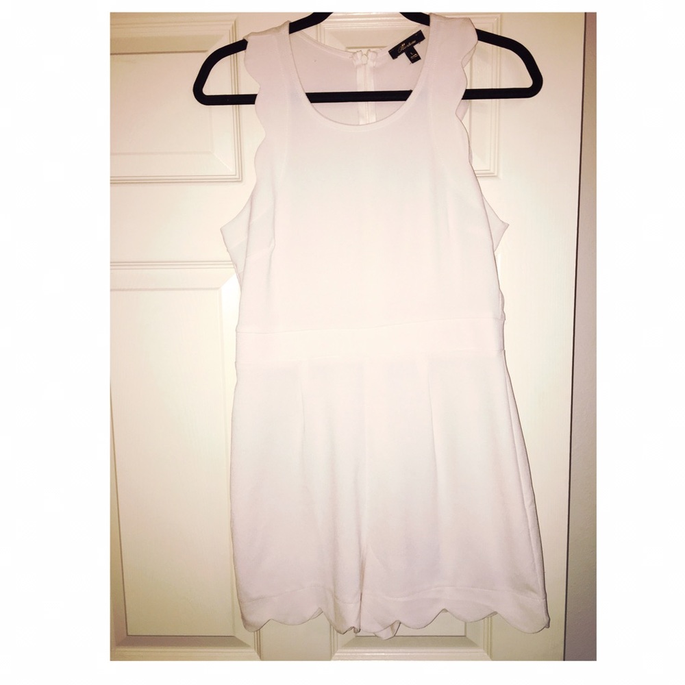 Cream color short jumpsuit medium