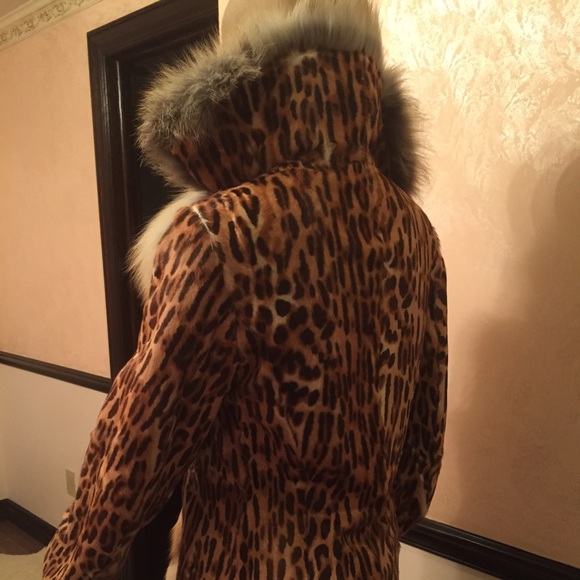 Fur jacket - Picture 2 of 3
