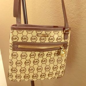 Michael Kors' Side Purse