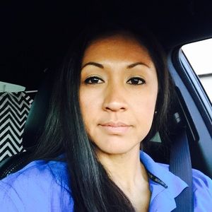 Meet your Posher, Leilani