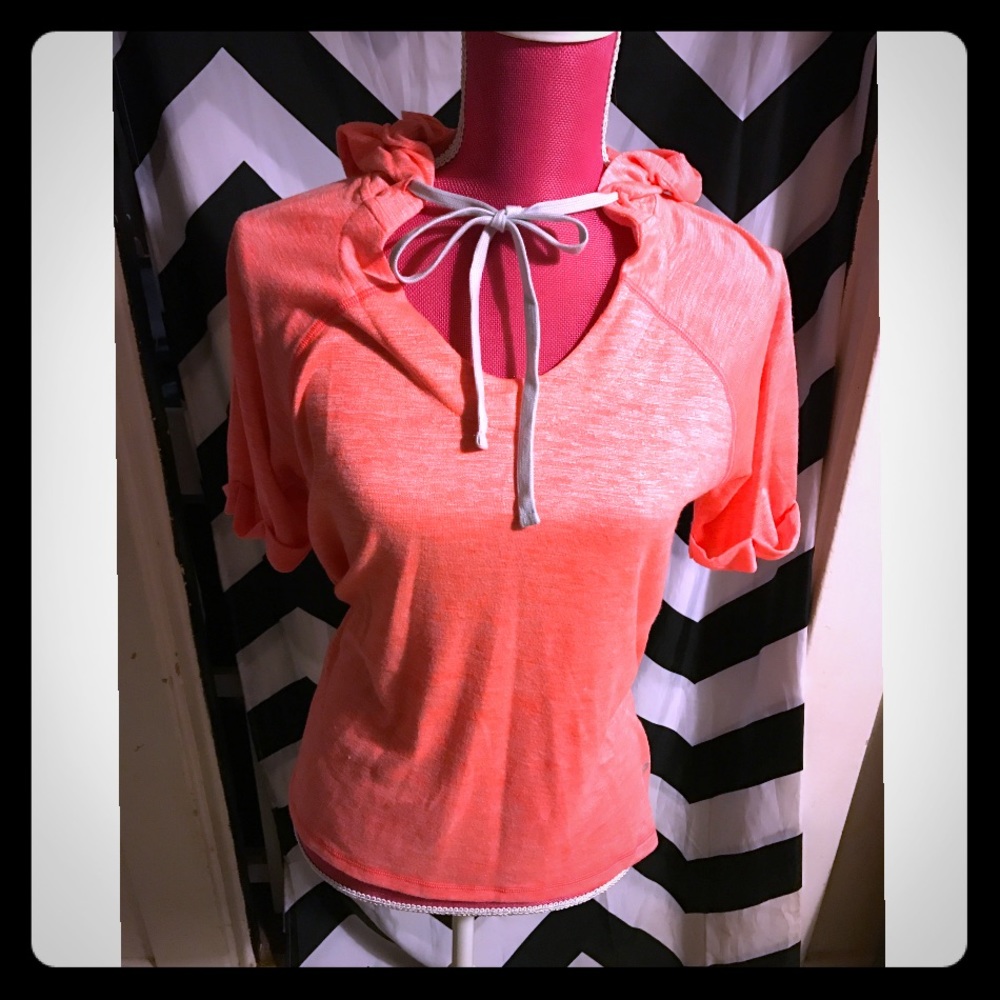 NWOT!! 90 Degree short sleeve yoga hoodie! New $58