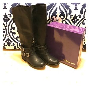Madden Girl Black "Carrage" Boots